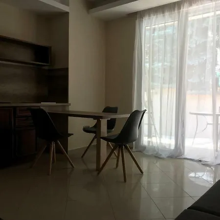 Apartamento Happy Sun Medencés