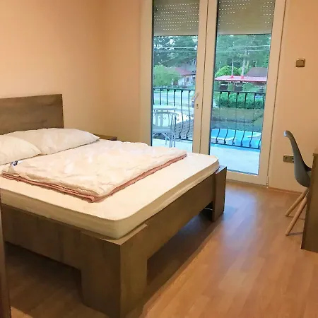 Happy Sun Medences Apartment Siofok