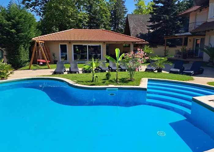 Happy Sun Medences 公寓 希欧福克