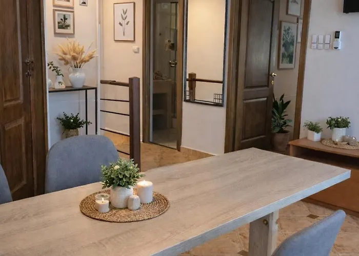 Happy Sun Medences 公寓