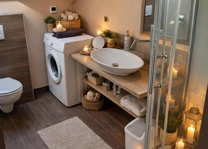 Happy Sun Medences 公寓